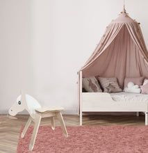 Lade das Bild in den Galerie-Viewer, Emma Pony Holzpferd tierhocker sitztier