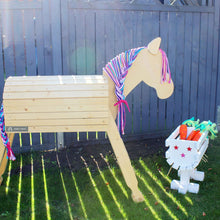 Lade das Bild in den Galerie-Viewer, Indoor Holzpferd natur groß 100 cm Stockmaß