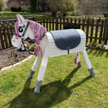 Lade das Bild in den Galerie-Viewer, Holzpferd weiß klein 80 cm Stockmaß