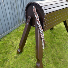 Lade das Bild in den Galerie-Viewer, Holzpferd dunkelbraun klein 80 cm Stockmaß