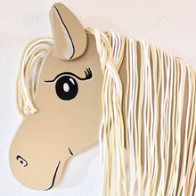 Lade das Bild in den Galerie-Viewer, Mähnen Schweif Set