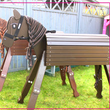 Lade das Bild in den Galerie-Viewer, Holzpferd dunkelbraun klein 80 cm Stockmaß