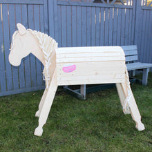 Lade das Bild in den Galerie-Viewer, Indoor Holzpferd natur mittel 90 cm Stockmaß